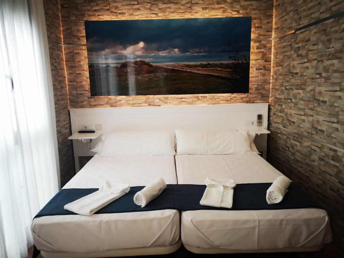 Hostal Costa De La Luz Conil De La Frontera Buitenkant foto
